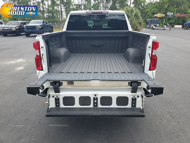 Certified 2022 Chevrolet Silverado 1500 Custom w/ Safety Confidence Package AWD/4WD image 8