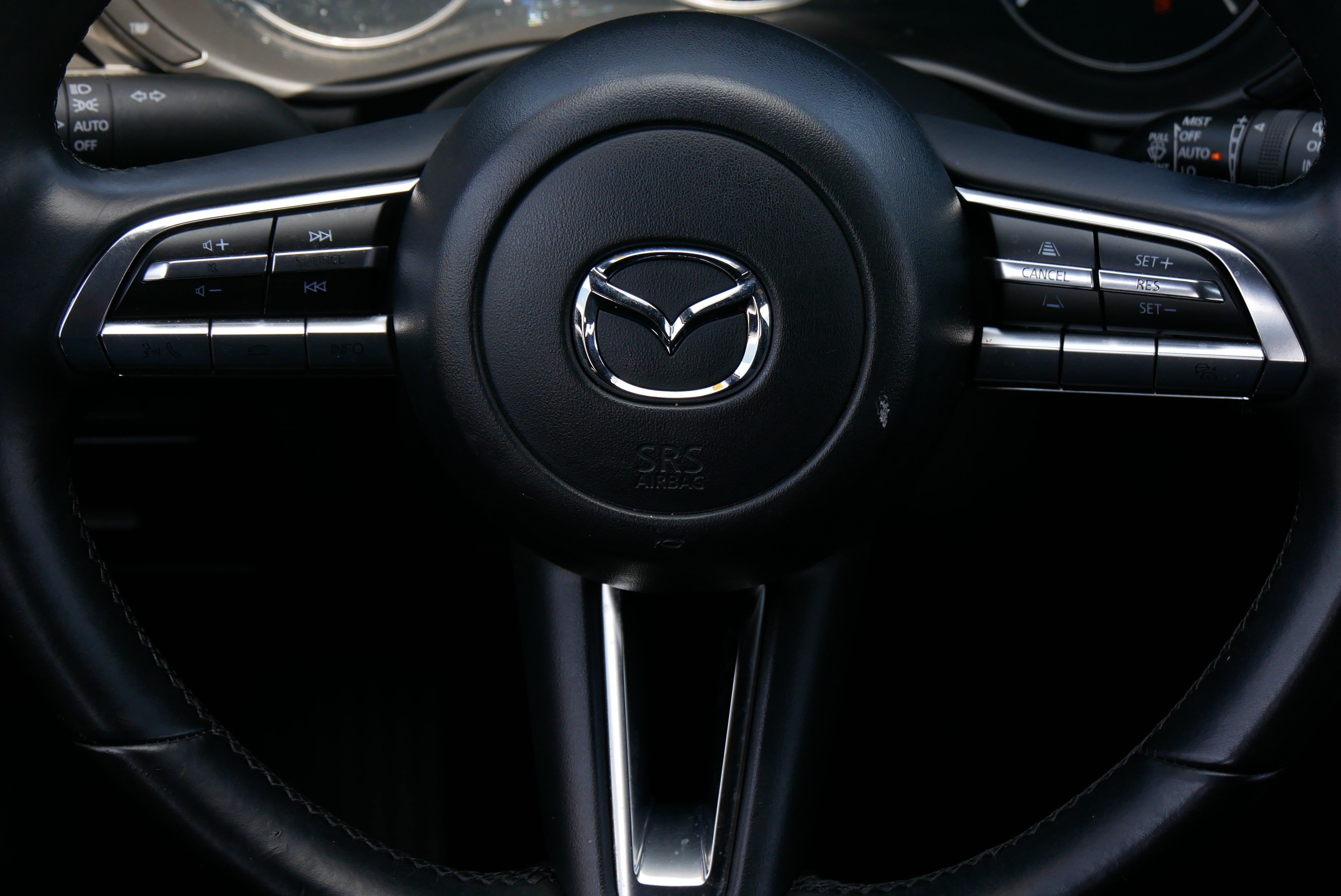 Used 2022 MAZDA MAZDA3 s FWD image 30