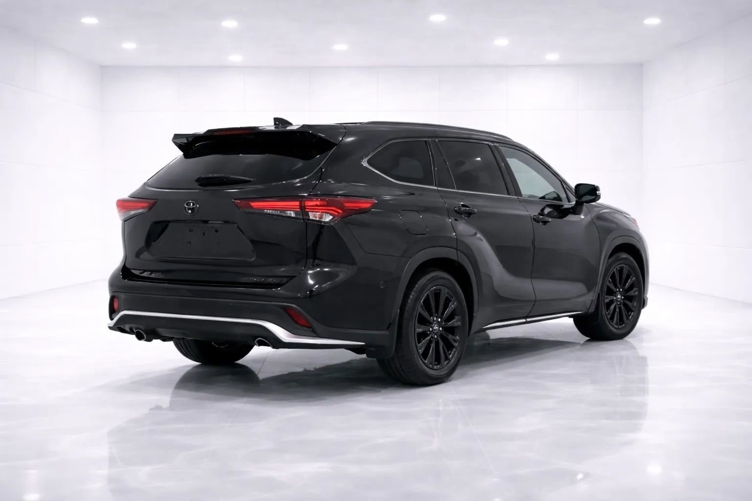 Used 2024 Toyota Highlander XSE image 5