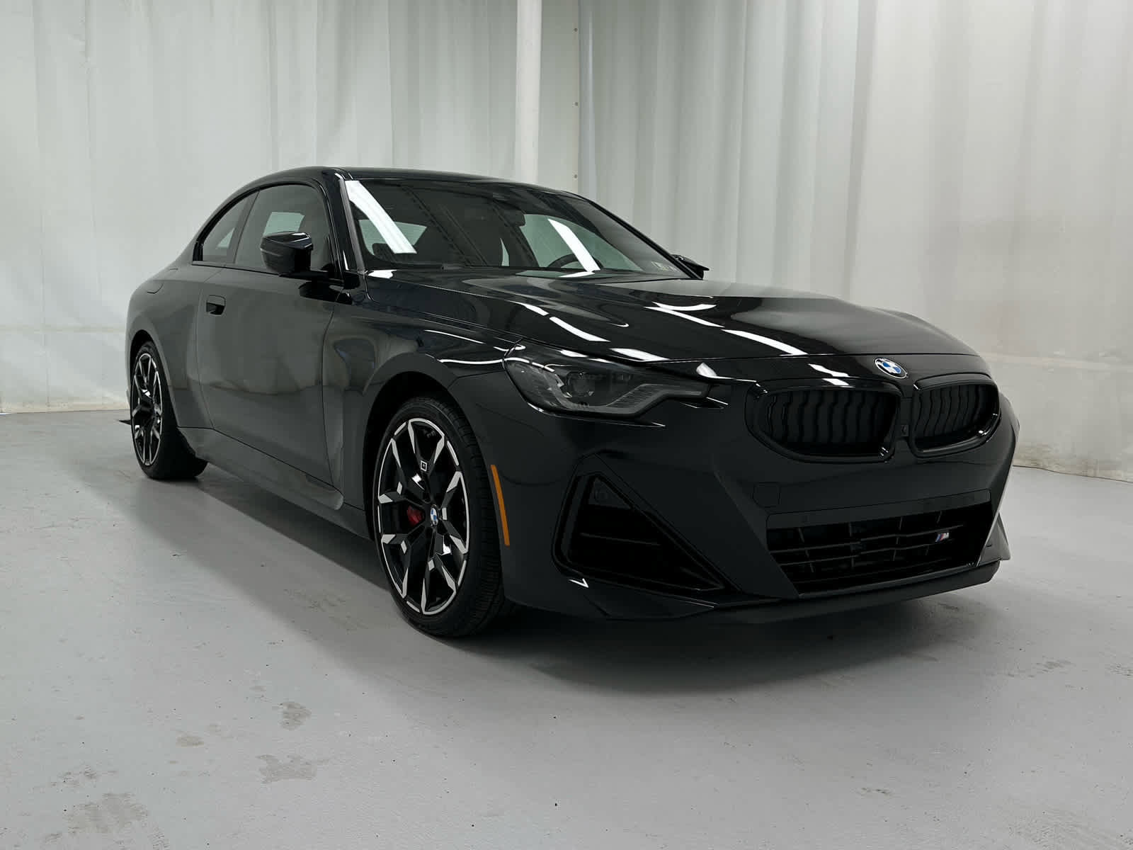 Used 2025 BMW M240i xDrive Coupe AWD/4WD image 1