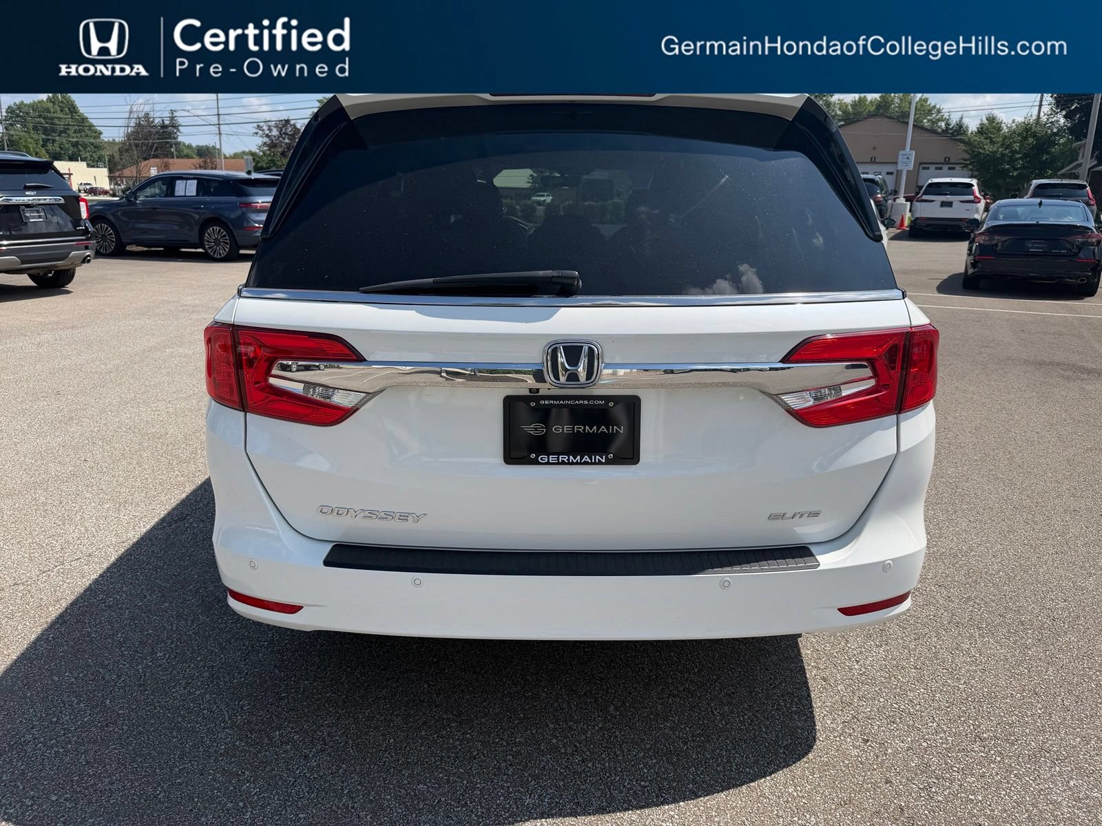 Used 2018 Honda Odyssey Elite image 8