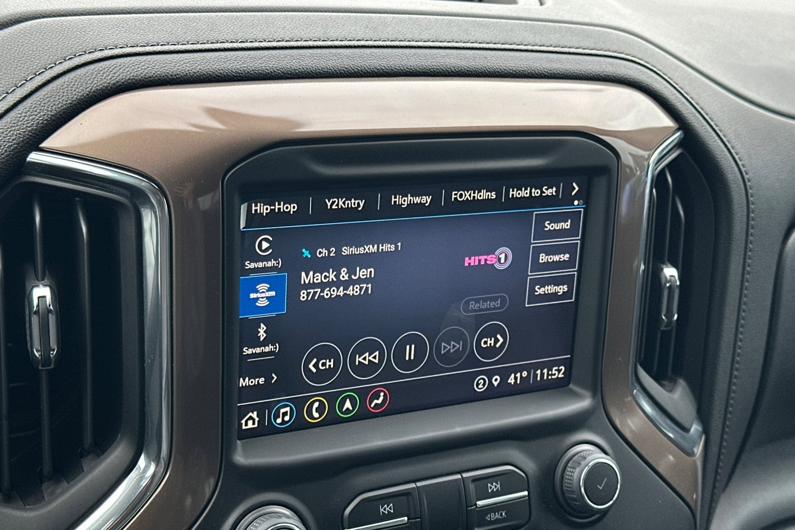 Used 2023 Chevrolet Silverado 3500 High Country image 17