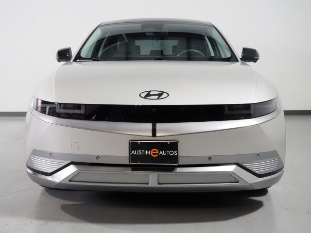 Used 2024 Hyundai Ioniq 5 Limited image 56