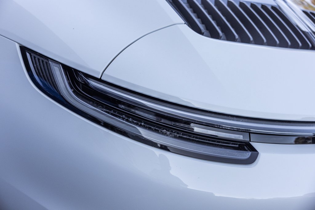 Certified 2024 Porsche 911 Carrera GTS RWD image 27