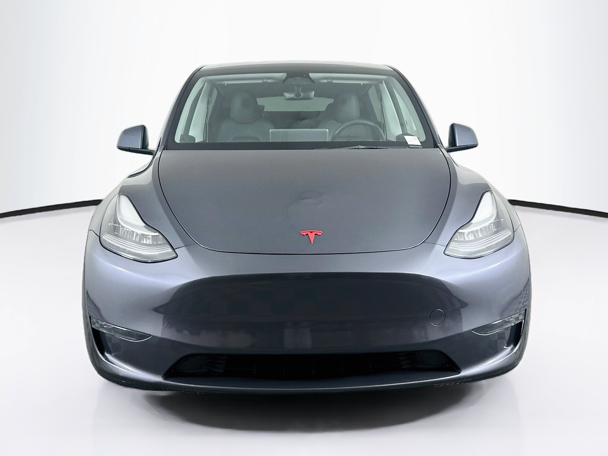 Used 2023 Tesla Model Y Long Range AWD/4WD image 2