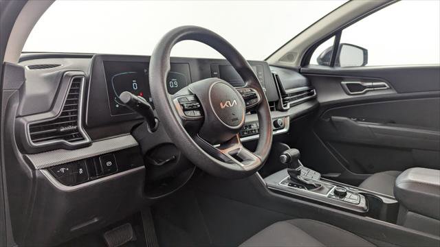 Used 2024 Kia Sportage LX image 25