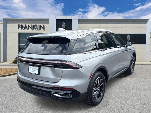 New 2026 Lincoln Nautilus Premier AWD/4WD image 7