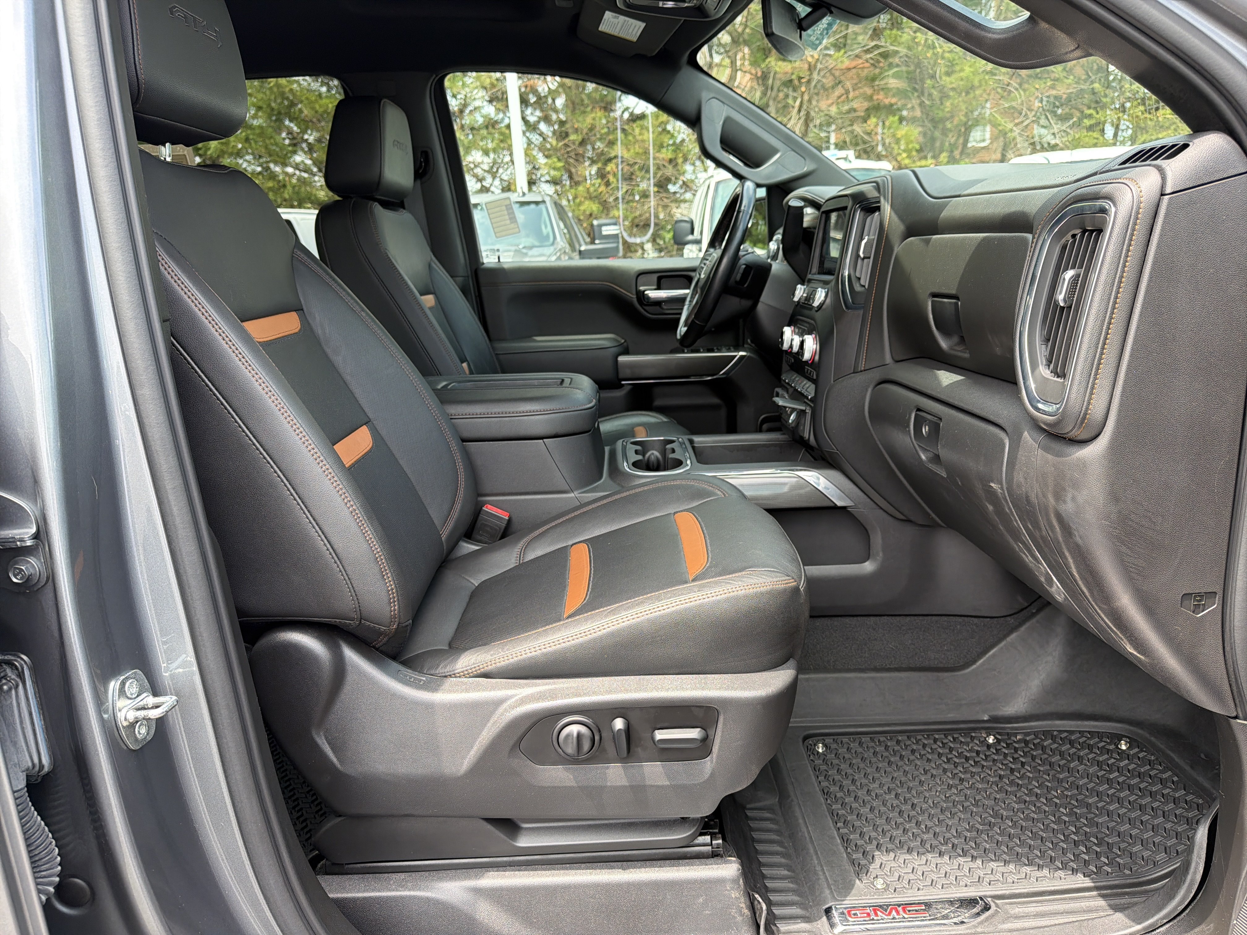 Used 2021 GMC Sierra 1500 AT4 AWD/4WD image 34
