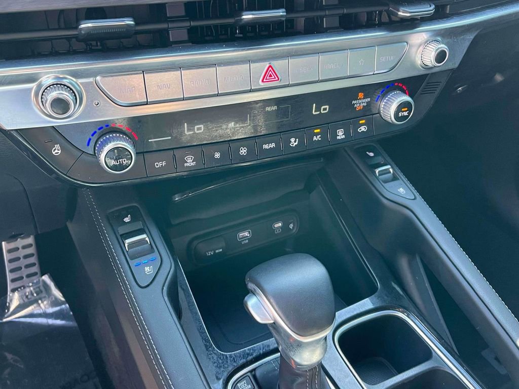 Used 2024 Kia Telluride SX Prestige X-Pro AWD/4WD image 25