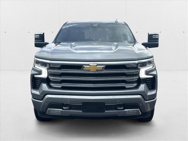 Used 2024 Chevrolet Silverado 1500 High Country w/ High Country Premium Package video 2