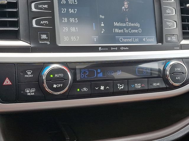 Used 2017 Toyota Highlander Limited Platinum FWD image 23