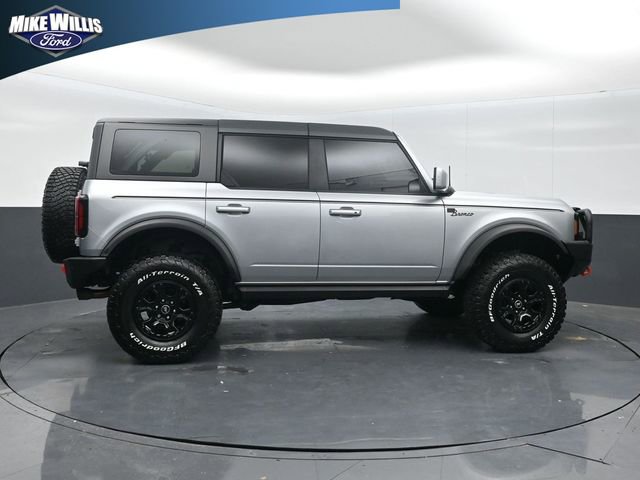 Used 2023 Ford Bronco Outer Banks w/ Sasquatch Package AWD/4WD image 8