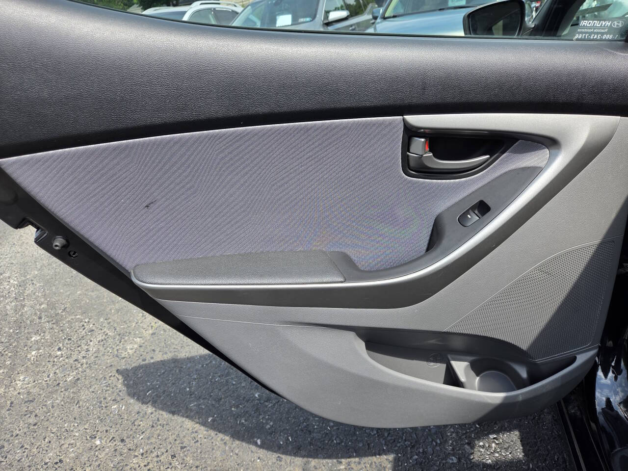 Used 2013 Hyundai Elantra GLS w/ Preferred Pkg FWD image 23