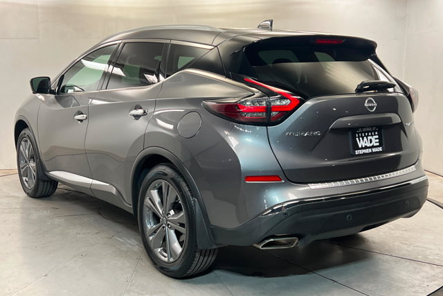 Used 2023 Nissan Murano Platinum w/ Cargo Package FWD image 3