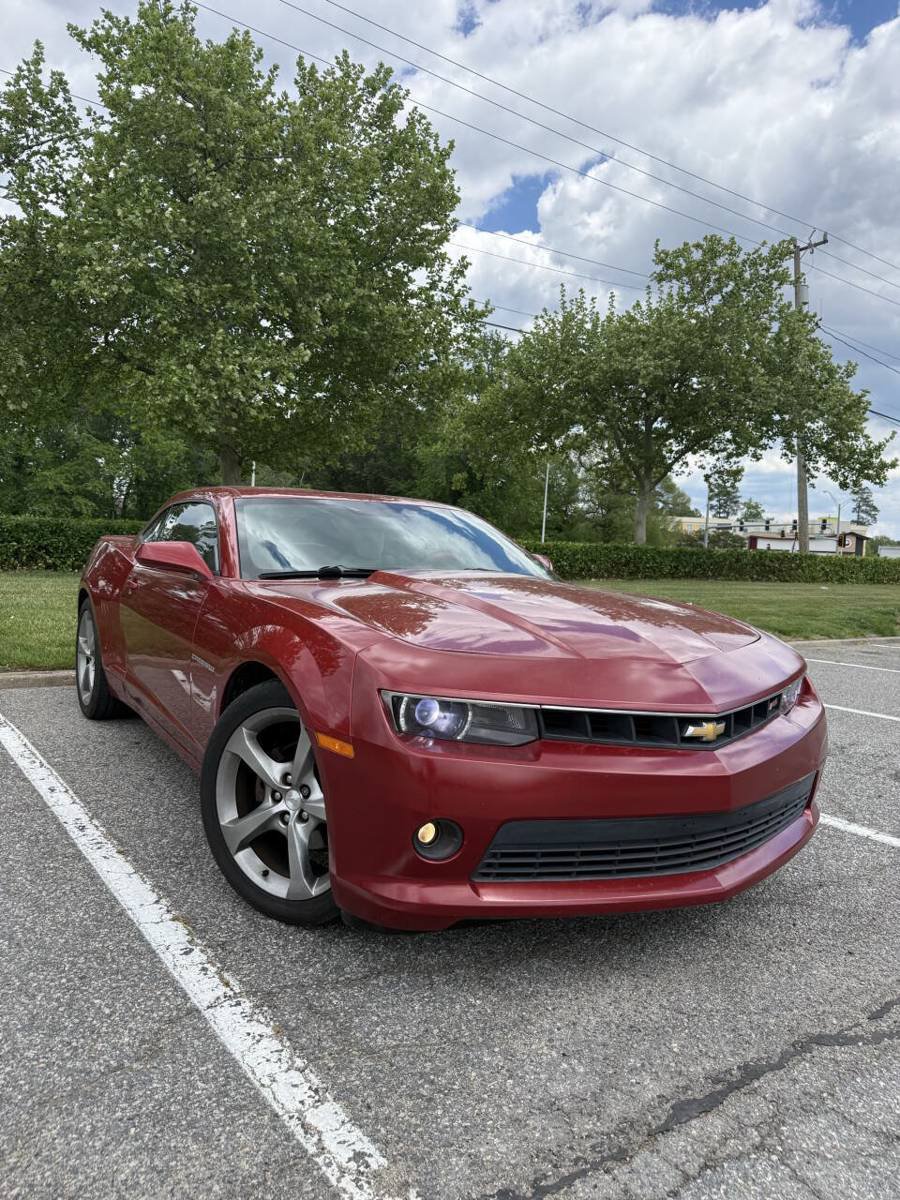 Used 2014 Chevrolet Camaro LT w/ RS Package RWD image 4