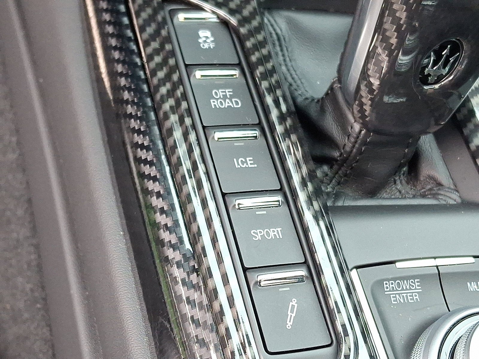 Used 2023 Maserati Levante Modena image 25