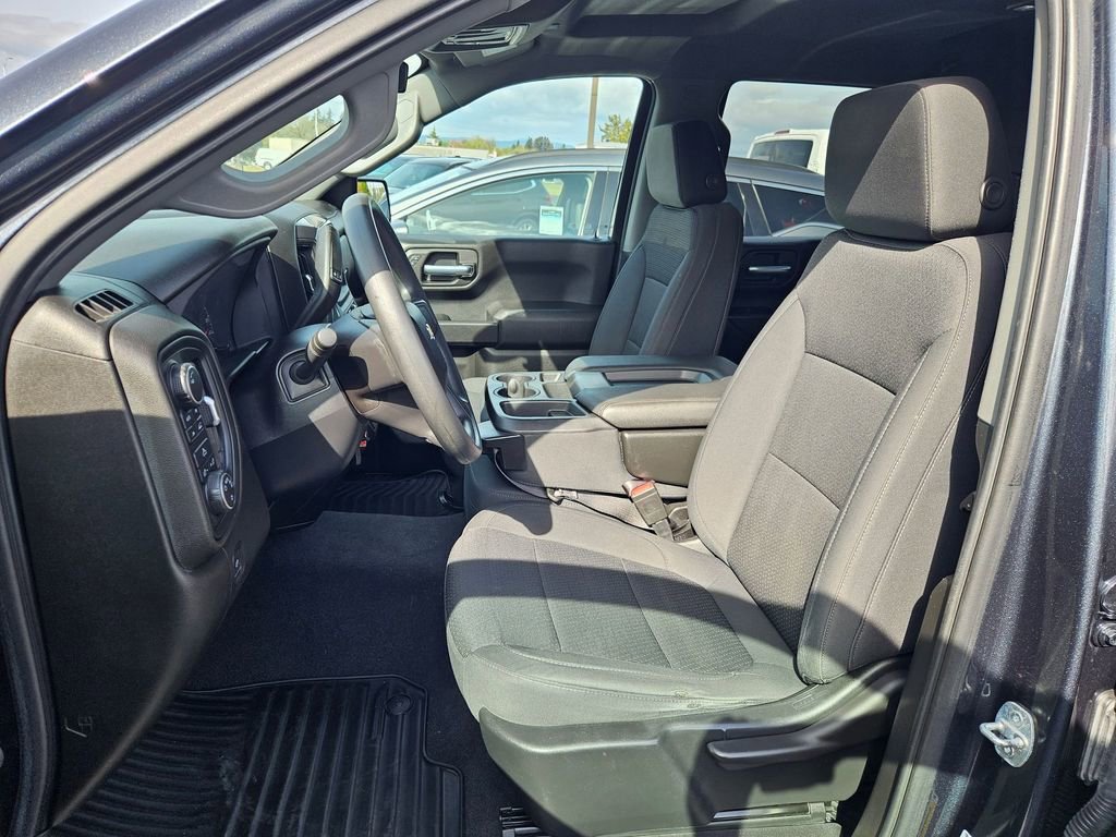 Used 2022 Chevrolet Silverado 1500 Custom w/ LPO, Blackout Package AWD/4WD image 22