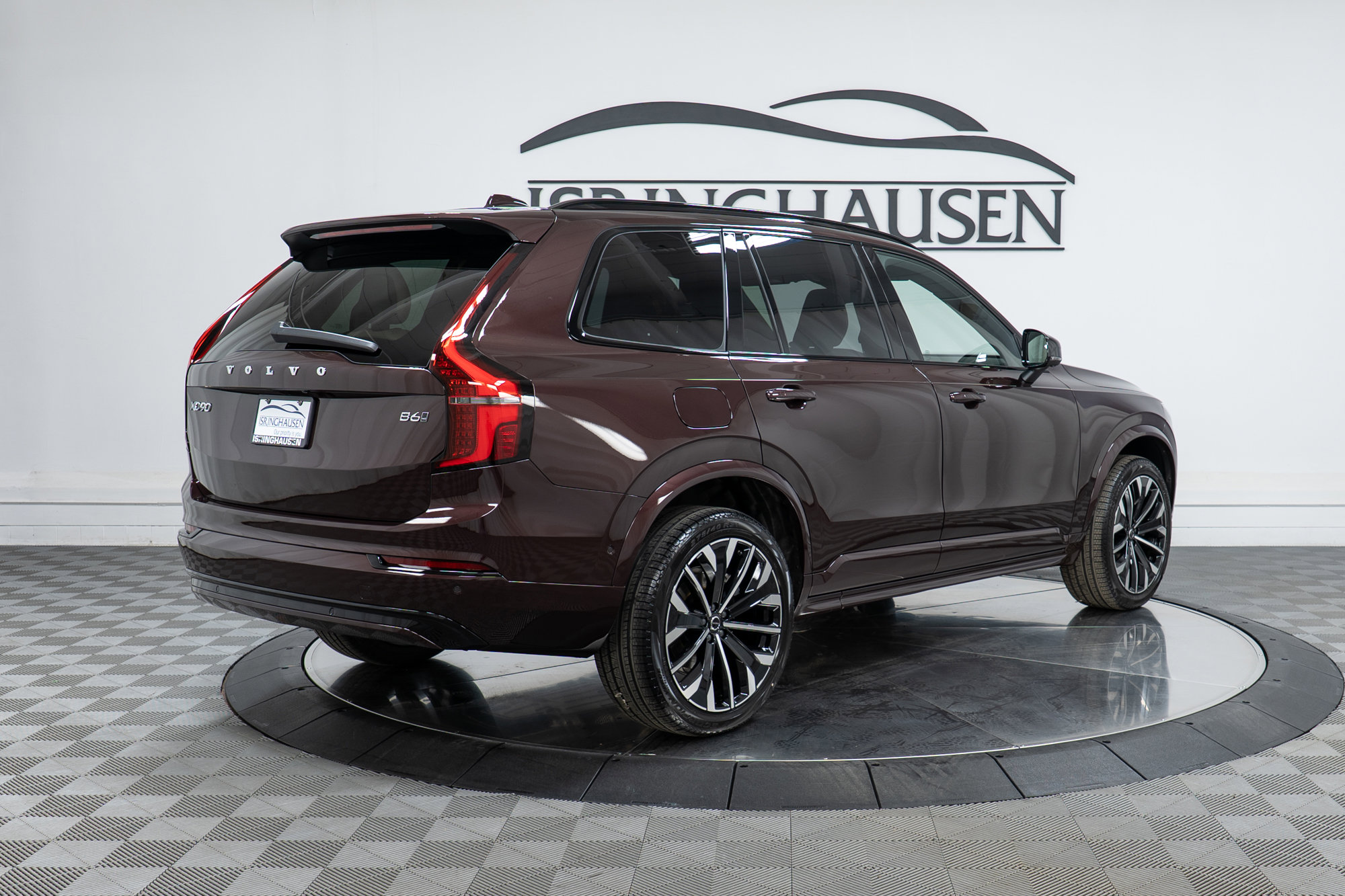 New 2026 Volvo XC90 B6 Ultra w/ Protection Package image 5