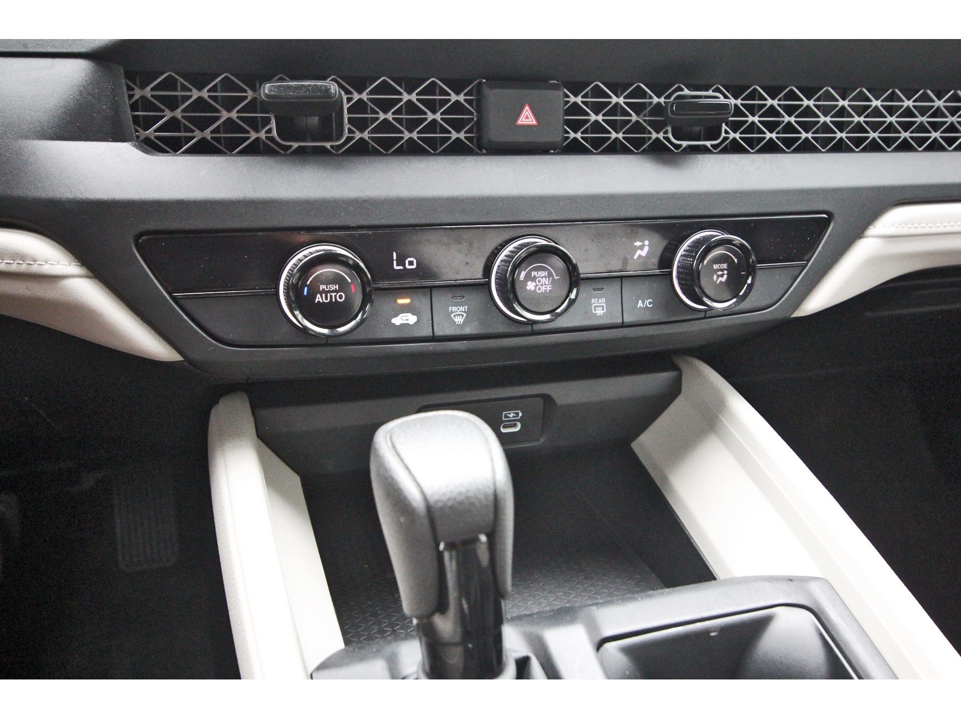 Used 2024 Honda Accord LX image 25