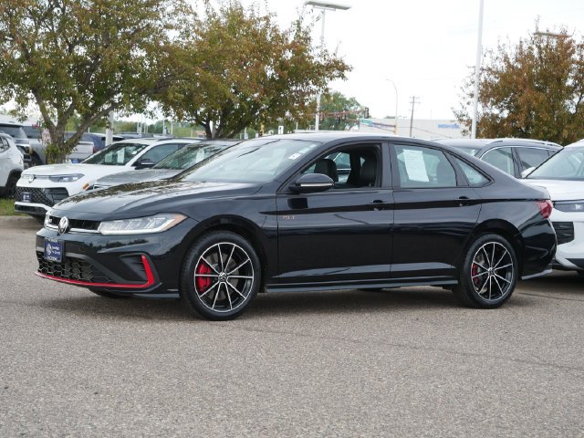 Certified 2025 Volkswagen Jetta GLI Autobahn FWD image 3