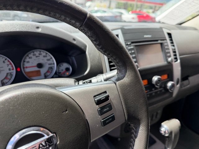 Used 2016 Nissan Frontier PRO-4X w/ Pro-4x Luxury Package AWD/4WD image 23