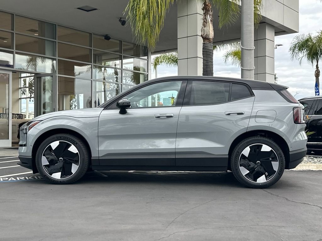 New 2026 Volvo EX30 Ultra w/ Climate Package AWD/4WD image 2