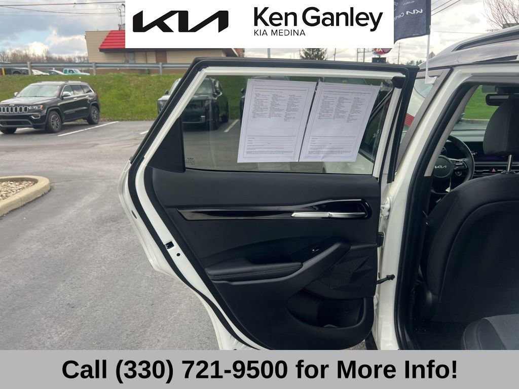 Used 2024 Kia Seltos S image 45