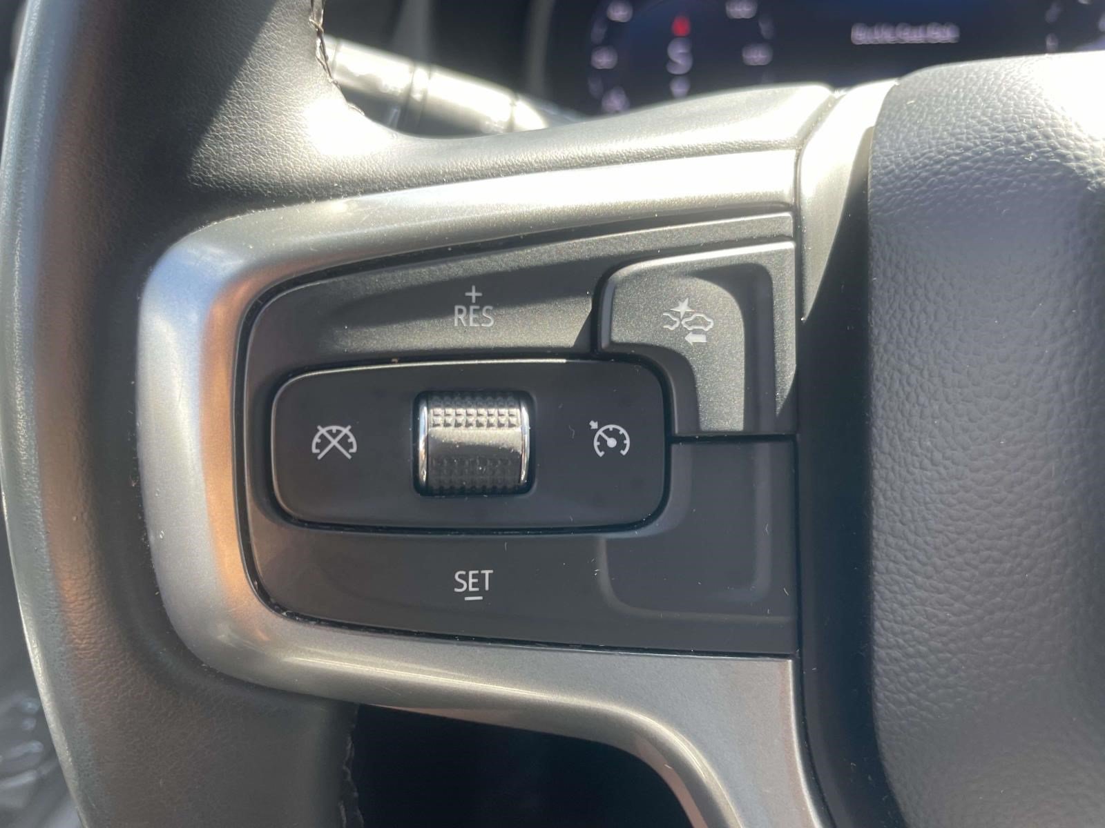 Used 2024 Chevrolet Tahoe LT AWD/4WD image 21