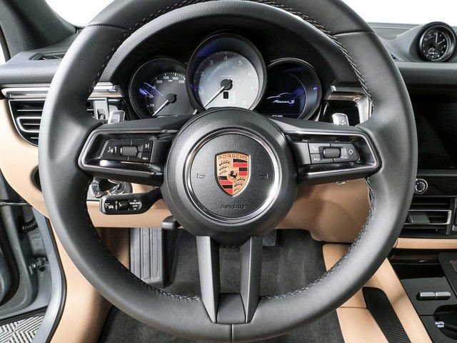 New 2026 Porsche Macan S image 21