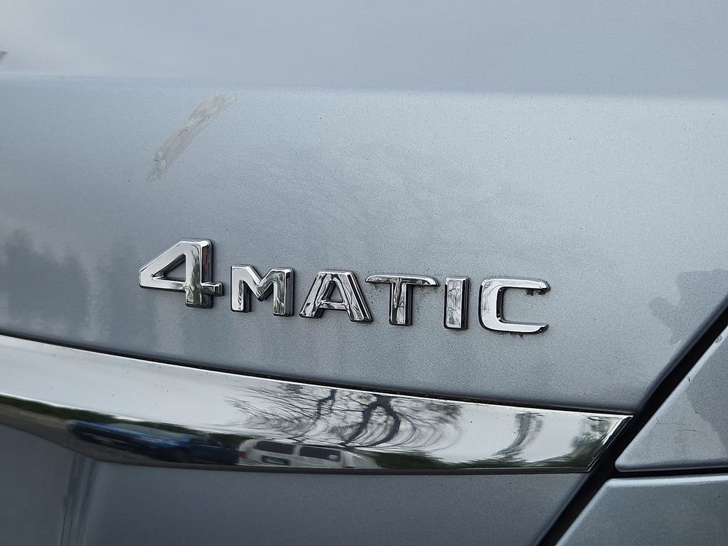 Used 2017 Mercedes-Benz E 300 4MATIC image 30
