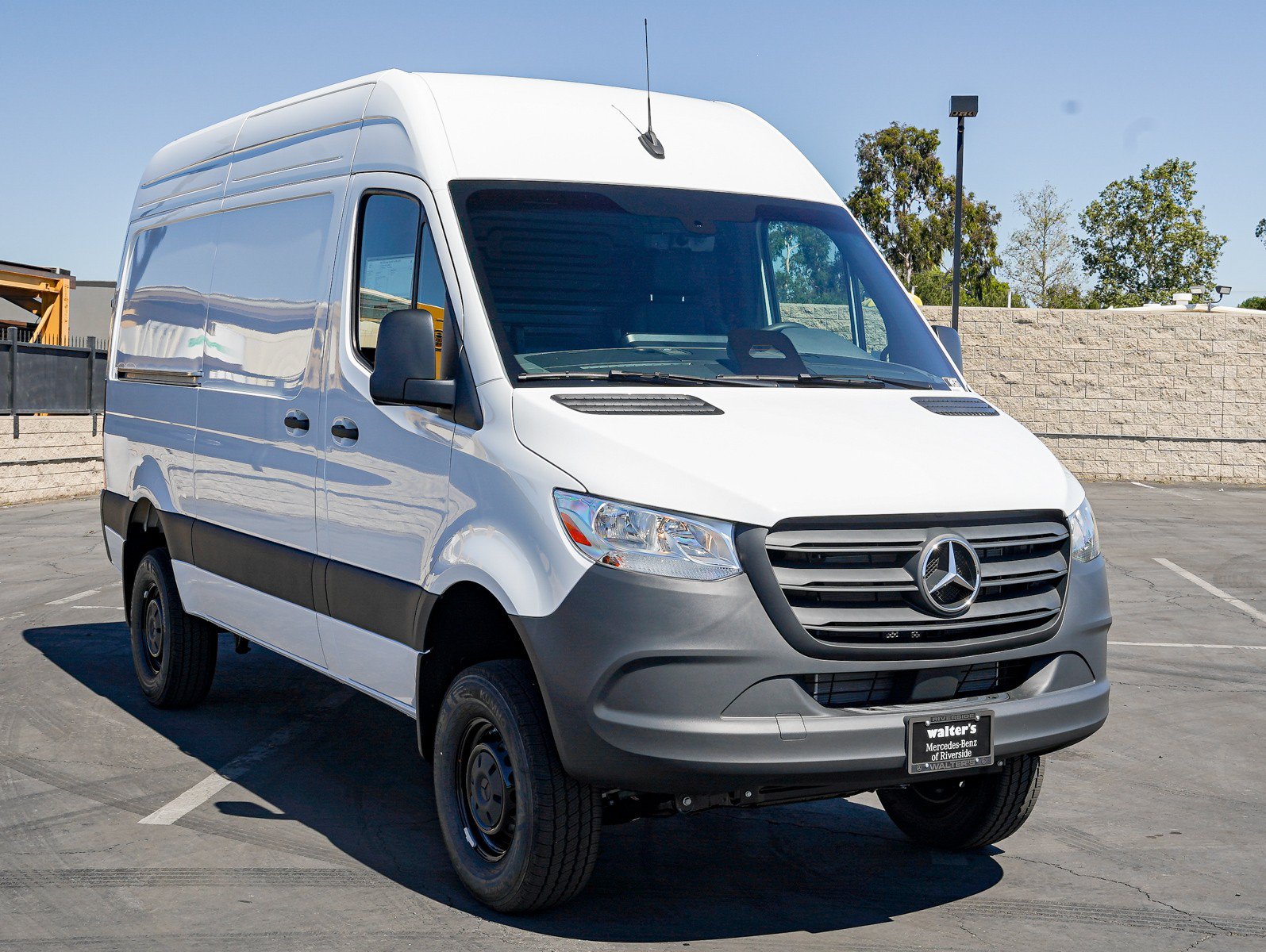New 2026 Mercedes-Benz Sprinter 2500 image 3