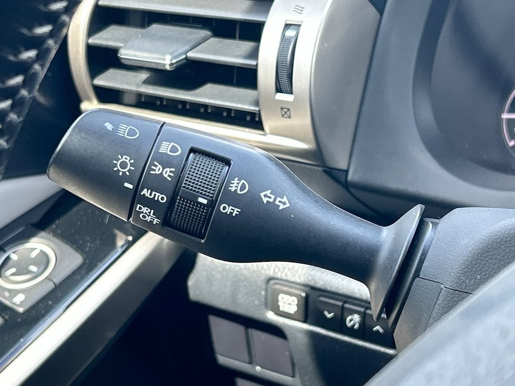Used 2016 Lexus IS 200t RWD image 26