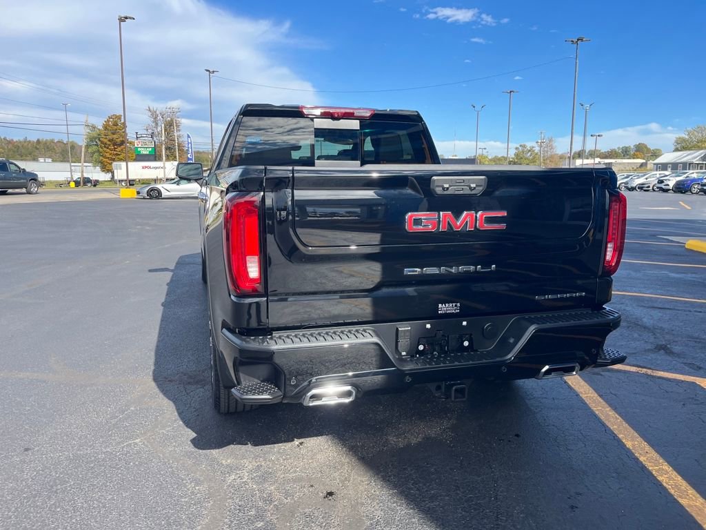 Used 2025 GMC Sierra 1500 Denali image 4