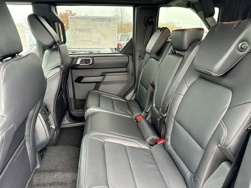 New 2025 Ford Bronco Outer Banks AWD/4WD image 23