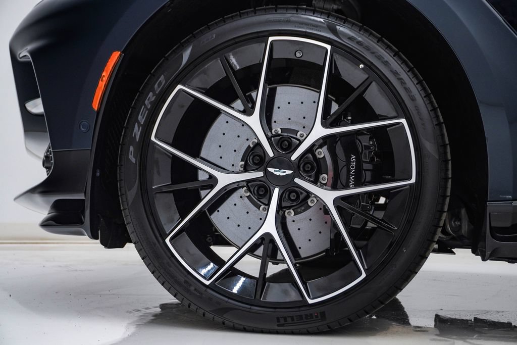 New 2026 Aston Martin DBX 707 AWD/4WD image 15