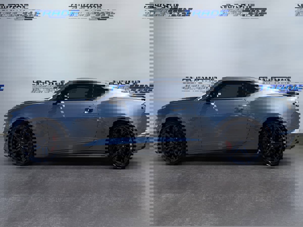 Used 2020 Chevrolet Camaro SS image 8