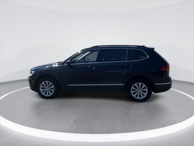 Used 2018 Volkswagen Tiguan SE w/ Panoramic Sunroof Package AWD/4WD image 5