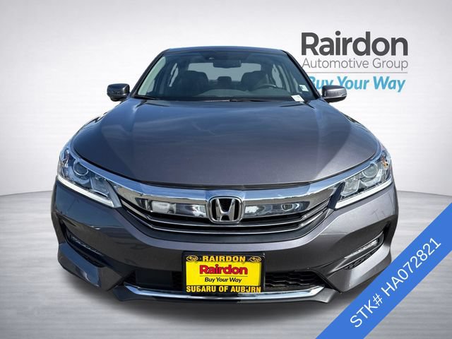 Used 2017 Honda Accord EX-L image 2