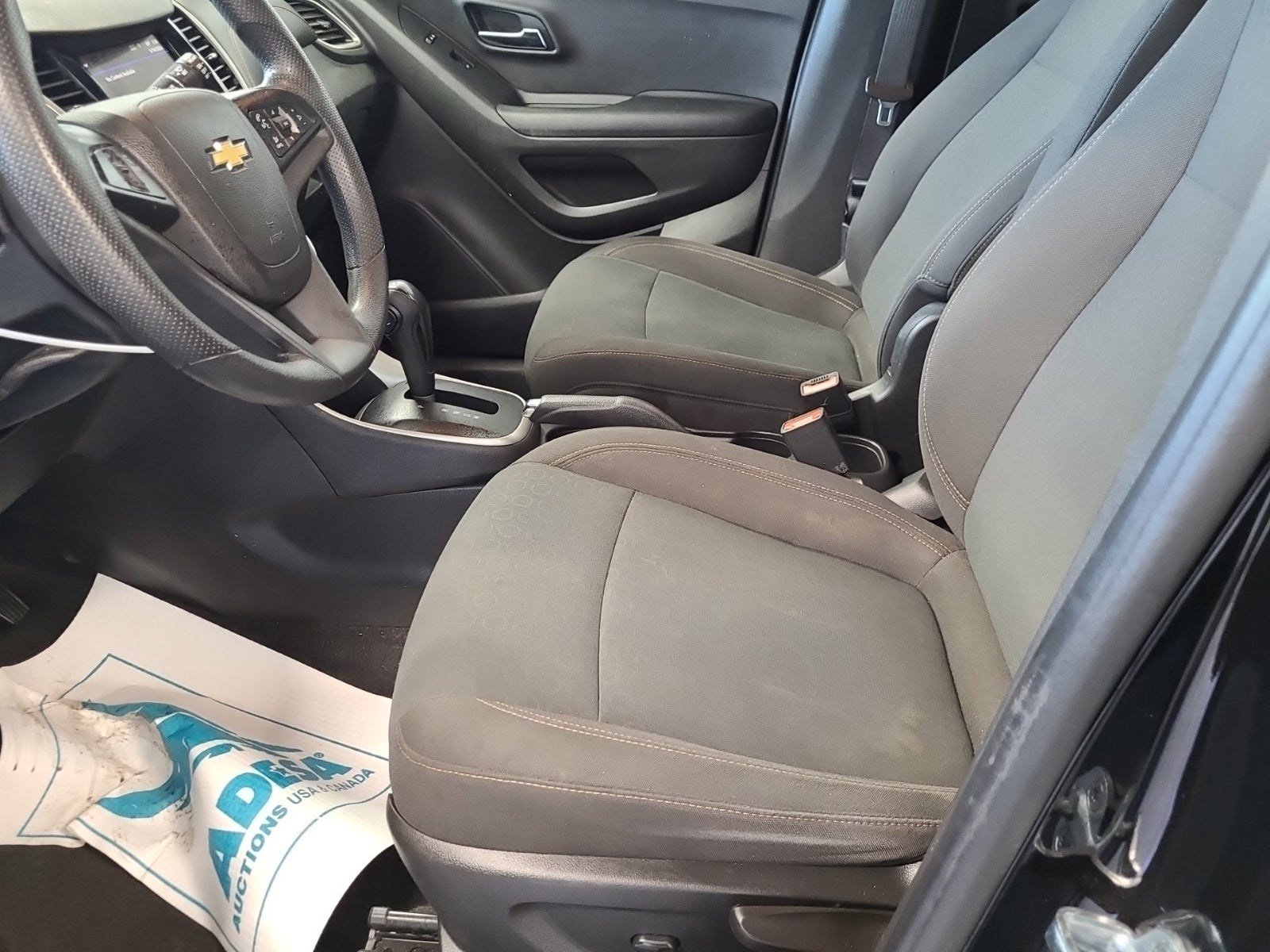Used 2021 Chevrolet Trax LS w/ Tint and Cruise Package FWD image 10