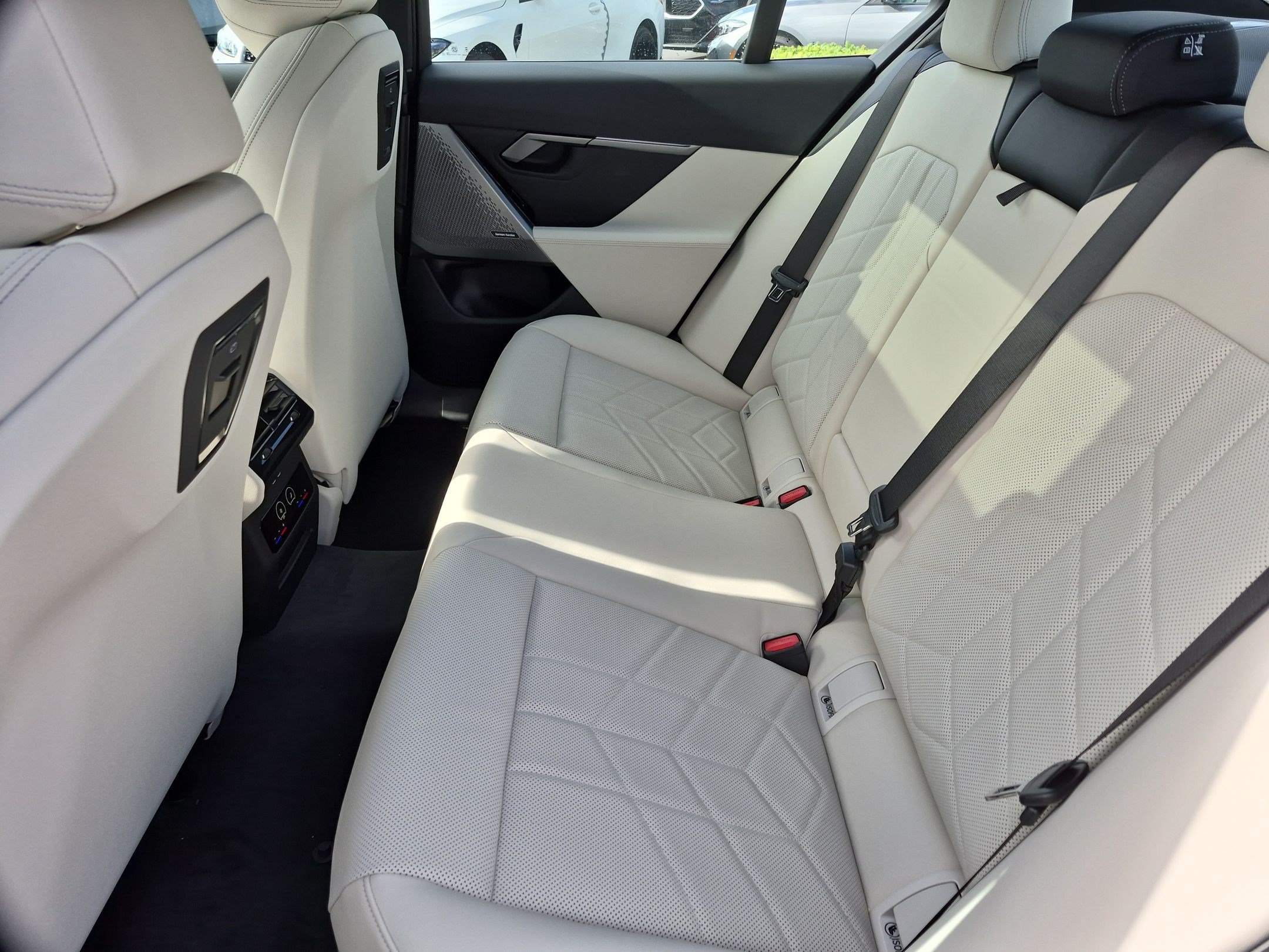 New 2027 BMW 530i w/ M Sport Package RWD image 31