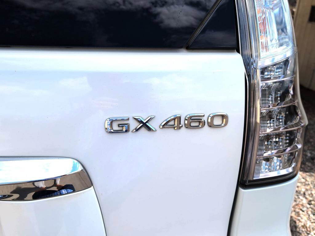 Used 2015 Lexus GX 460 w/ Premium Package AWD/4WD image 35