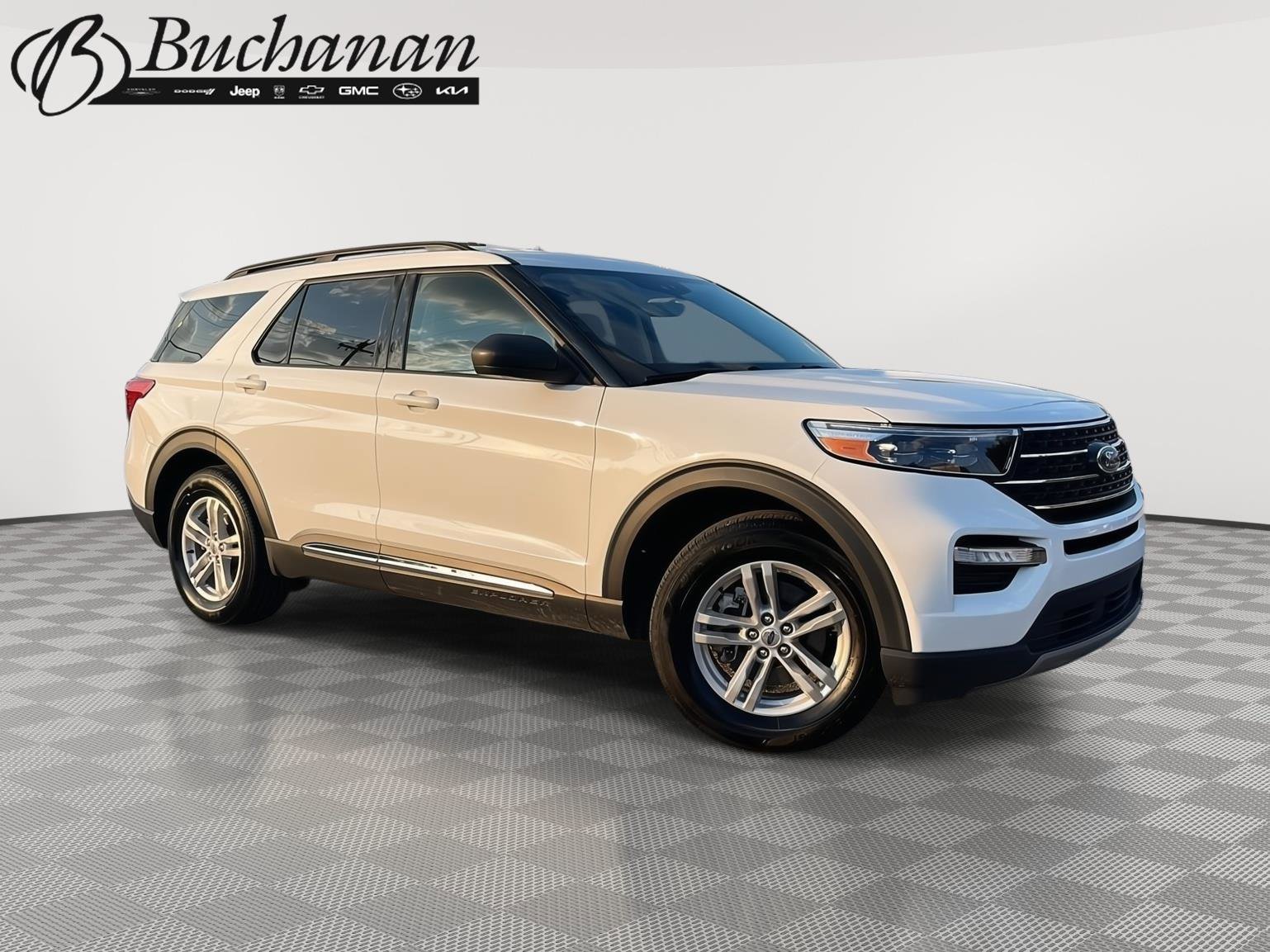 Used 2024 Ford Explorer XLT w/ Equipment Group 202A image 1