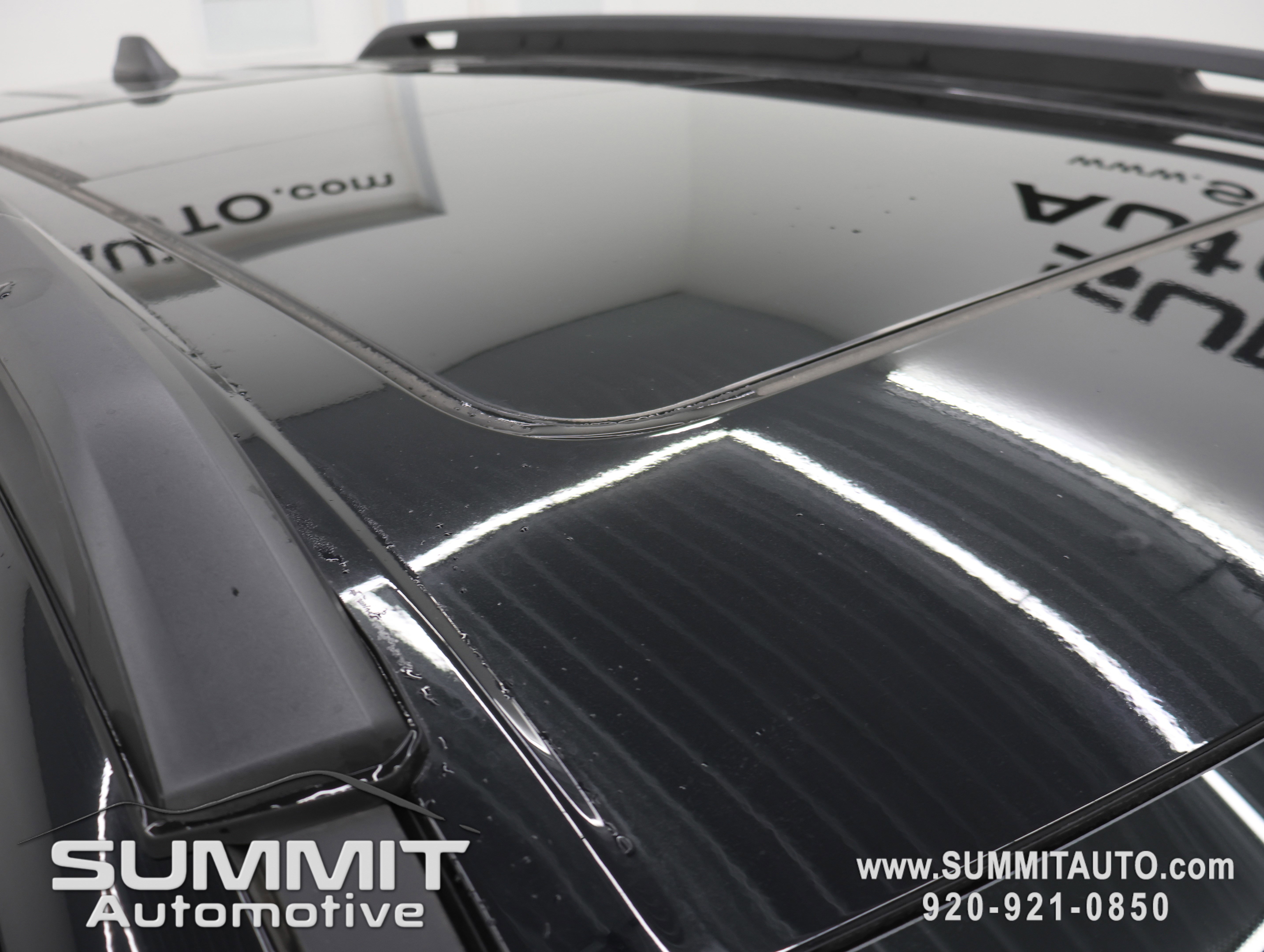 New 2026 Jeep Cherokee Overland image 4