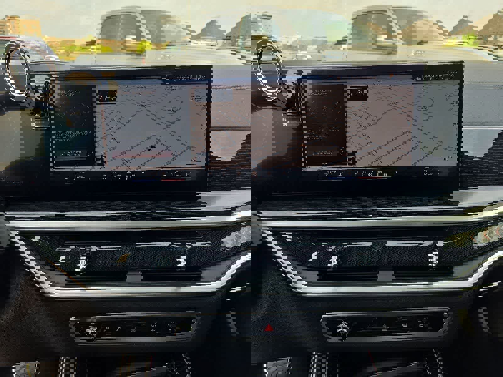 Used 2024 BMW X7 xDrive40i w/ M Sport Package image 27