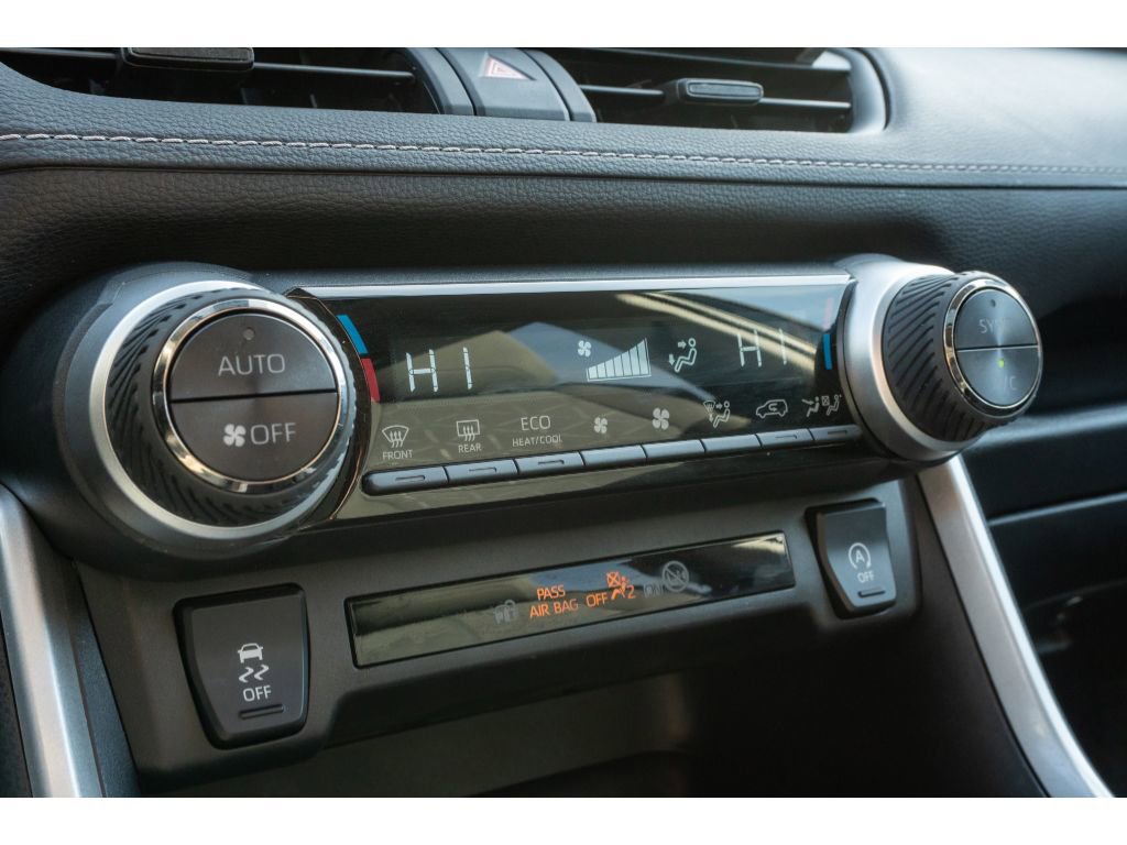 Certified 2025 Toyota RAV4 XLE image 23