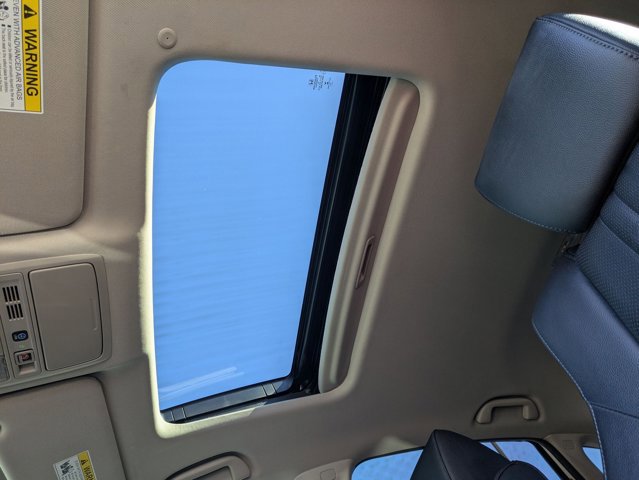 Used 2019 Honda Accord Touring image 16