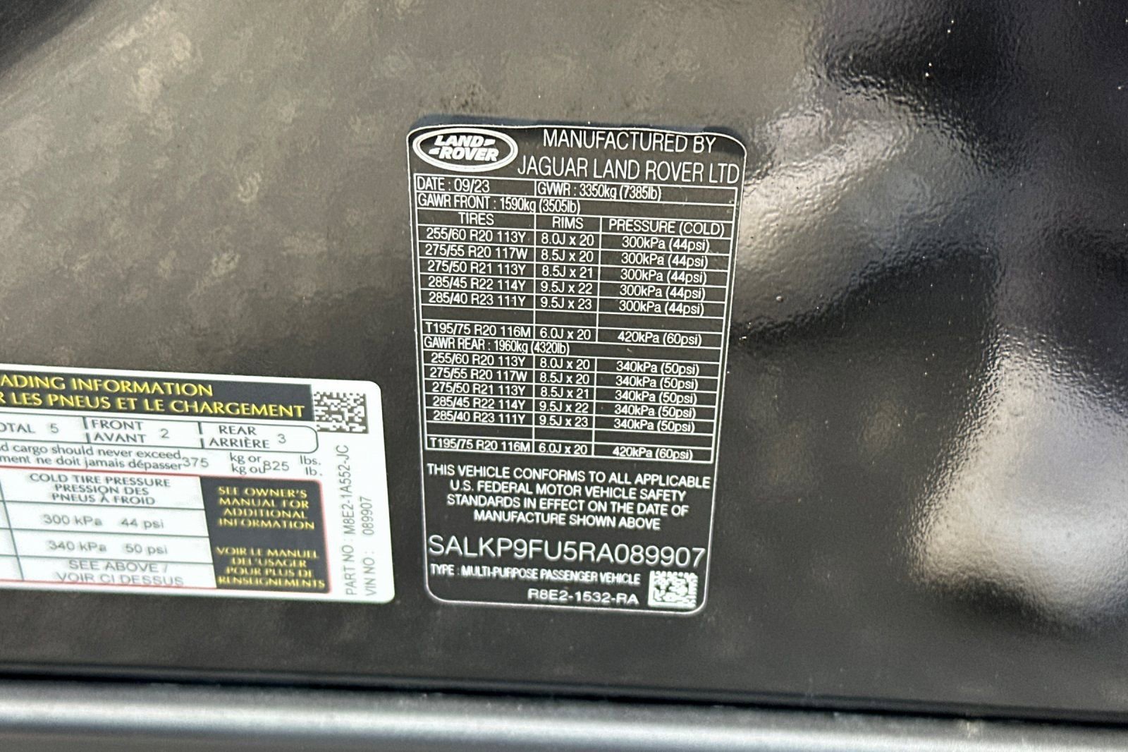 Used 2024 Land Rover Range Rover SE image 37