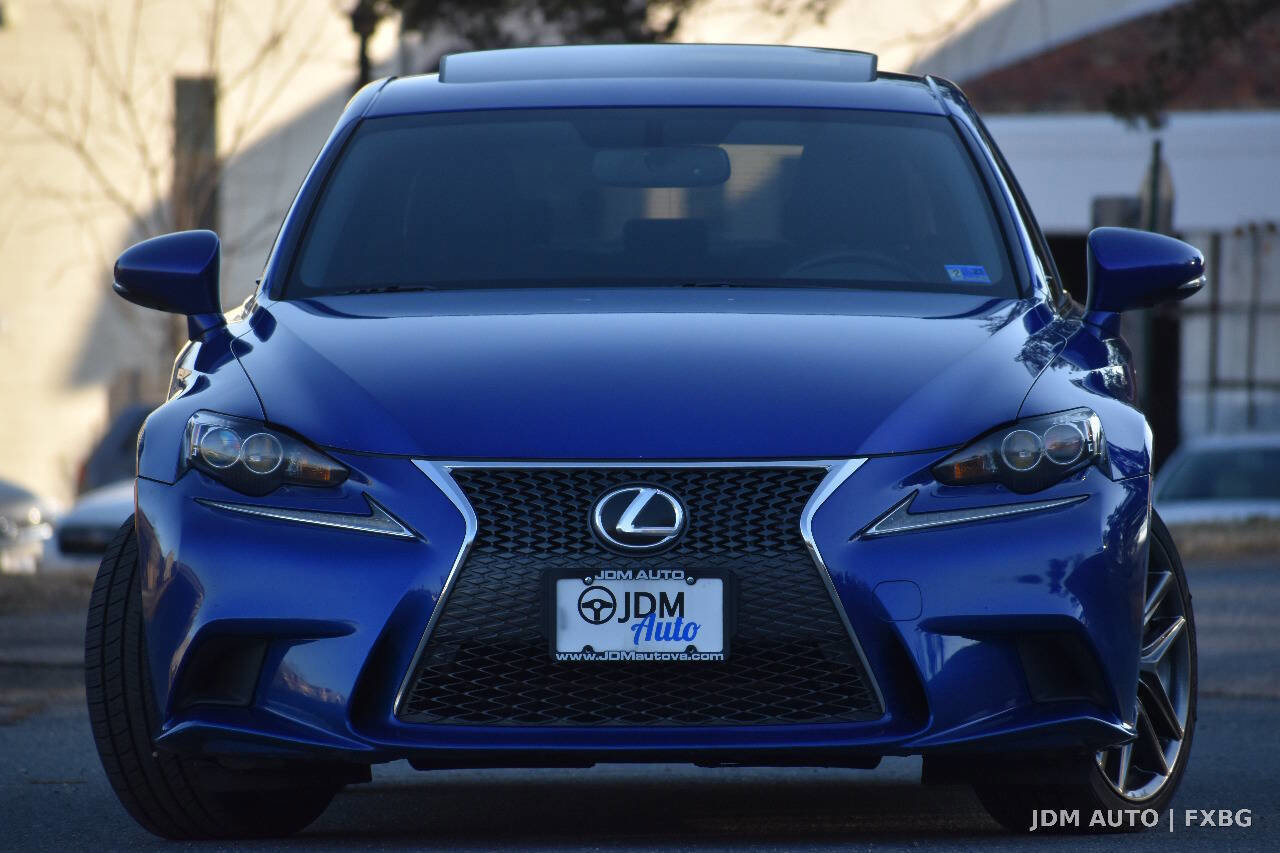 Used 2016 Lexus IS 300 AWD w/ F Sport Package image 3