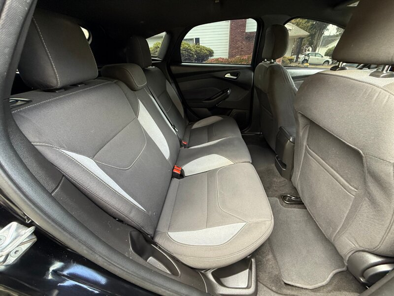 Used 2017 Ford Focus ST FWD image 14