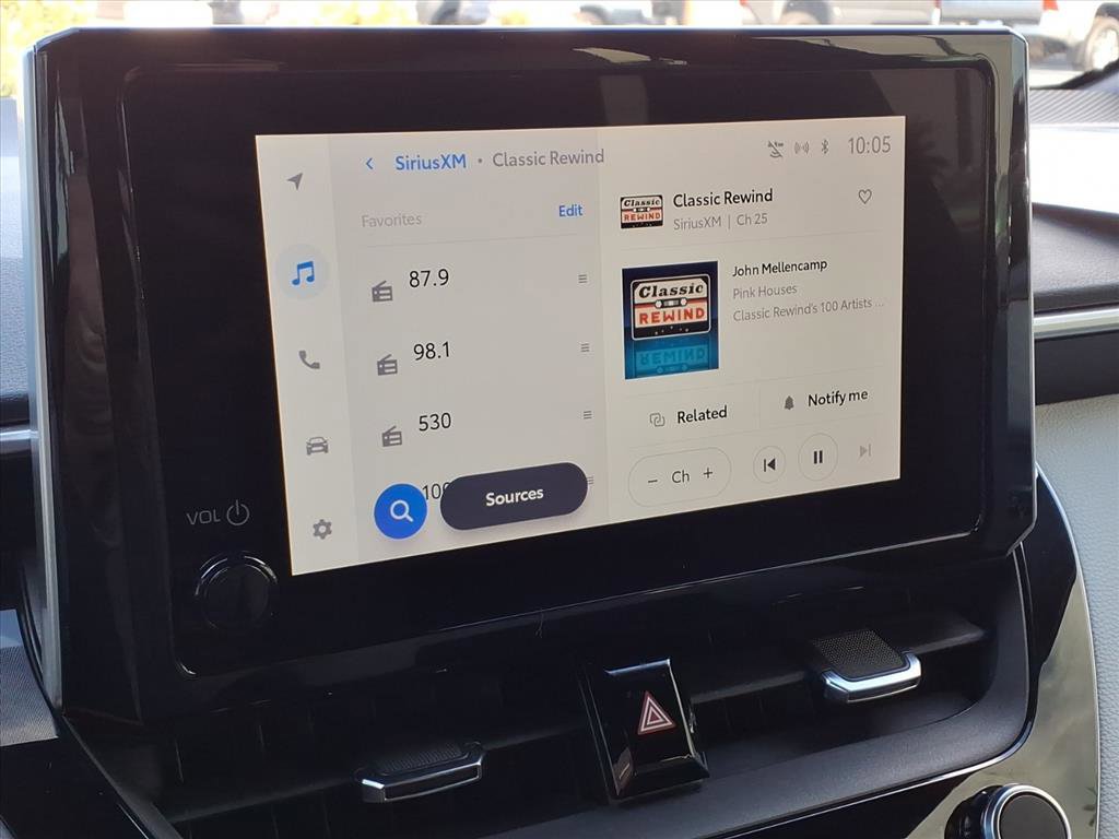 Certified 2024 Toyota Corolla SE w/ SE Package image 16